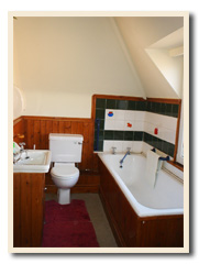 En-suite bathroom